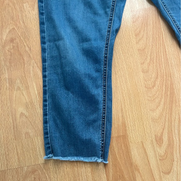 Denim Pants - Picture 2 of 4
